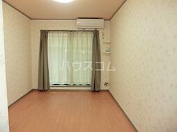 子安プラザ 203 2階ワンルームのリビング/ダイニング