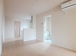 マンション国母 302 3階1LDKのリビング/ダイニング