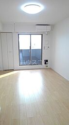 サピーVI 205 2階1LDKのリビング/ダイニング