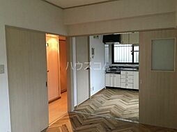 東急東横線 綱島駅 徒歩7分の賃貸マンション 1階2DKのリビング/ダイニング