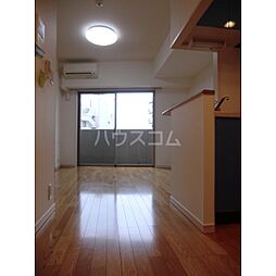 東急田園都市線 池尻大橋駅 徒歩2分の賃貸マンション 5階ワンルームのリビング/ダイニング