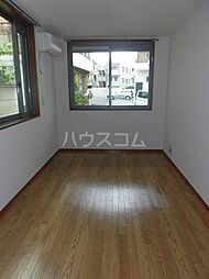 ラフィネ学芸大学 101 1階2Kのリビング/ダイニング