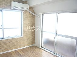 東急田園都市線 三軒茶屋駅 徒歩10分の賃貸マンション 3階1Kのリビング/ダイニング