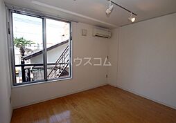 小田急小田原線 豪徳寺駅 徒歩5分の賃貸マンション 3階ワンルームのリビング/ダイニング