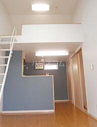 東急田園都市線 三軒茶屋駅 徒歩10分の賃貸アパート 2階ワンルームのリビング/ダイニング