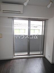 東急田園都市線 三軒茶屋駅 徒歩5分の賃貸マンション 5階ワンルームのリビング/ダイニング