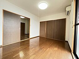 豊橋鉄道渥美線 愛知大学前駅 3.2kmの賃貸マンション 3階1DKのリビング/ダイニング