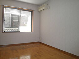 ウリースン 2階1Kのリビング/ダイニング