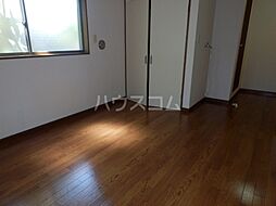 カトレアハウス D 1階ワンルームのリビング/ダイニング