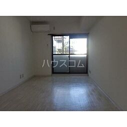 メゾン・ド・セーヌ 218 2階ワンルームのリビング/ダイニング