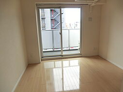 京王線 千歳烏山駅 徒歩3分の賃貸マンション 4階1Kのリビング/ダイニング