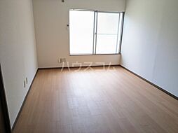 フェリシア市川 1階ワンルームのリビング/ダイニング