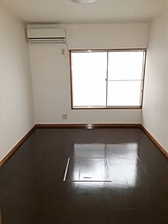 ヴィラローズ 105 1階1Kのリビング/ダイニング