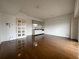 Ｒａｆｆｉｎｅ壹番館 305 3階3LDKのリビング/ダイニング