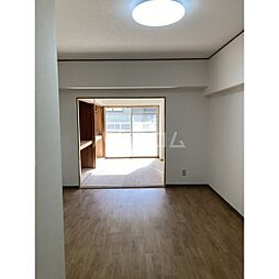 名古屋市営鶴舞線 荒畑駅 徒歩15分の賃貸マンション 3階ワンルームのリビング/ダイニング