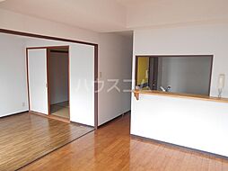 メーティス 403 4階3LDKのリビング/ダイニング