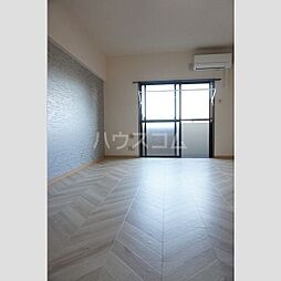 名鉄小牧線 味美駅 バス15分 役場前下車 徒歩10分の賃貸マンション 1階1Kのリビング/ダイニング