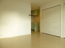 東武伊勢崎線 竹ノ塚駅 徒歩13分の賃貸アパート 1階ワンルームのリビング/ダイニング