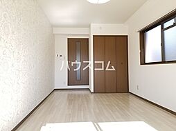 アベニュー諏訪 201 2階1Kのリビング/ダイニング