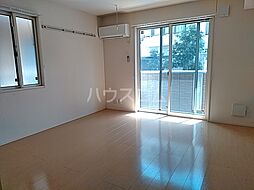 グランシャリオ 102 1階1Kのリビング/ダイニング