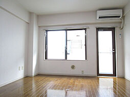 JR中央線 国分寺駅 徒歩12分の賃貸マンション 3階1Kのリビング/ダイニング