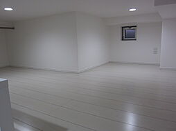 ｌｉｂｅｒｔｅ 202