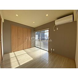 桜通サンダイマンション 6階1DKのリビング/ダイニング