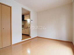 京王動物園線 多摩動物公園駅 徒歩8分の賃貸アパート 2階1Kのリビング/ダイニング