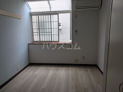 ドルチェ元町 101 1階ワンルームのリビング/ダイニング