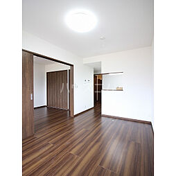 京王線 聖蹟桜ヶ丘駅 バス11分 中和田下車 徒歩2分の賃貸アパート 1階1LDKのリビング/ダイニング