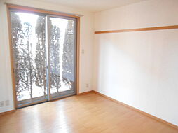 京王線 聖蹟桜ヶ丘駅 徒歩10分の賃貸アパート 3階1Kのリビング/ダイニング