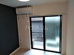 エミグラント宿河原 301 3階ワンルームのリビング/ダイニング