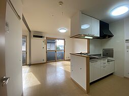 リッシュ・ヴェール 101 1階2LDKのリビング/ダイニング