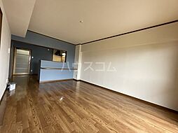 名鉄名古屋本線 牛田駅 徒歩15分の賃貸マンション 3階3LDKのリビング/ダイニング