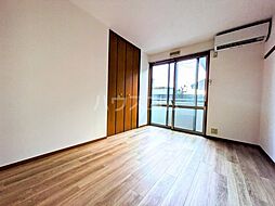 グローリー上野毛 102 1階1Kのリビング/ダイニング