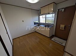 レスト北新川　Ａ棟 101 1階2DKのリビング/ダイニング