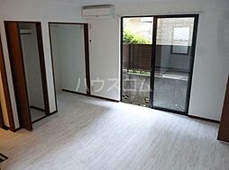 メゾンＪフォーレ 101 1階ワンルームのリビング/ダイニング