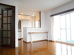 シュヴレット 203 2階1LDKのリビング/ダイニング