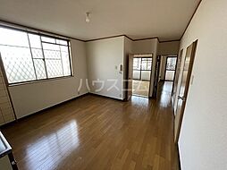 ブロンコート 101 1階2DKのリビング/ダイニング