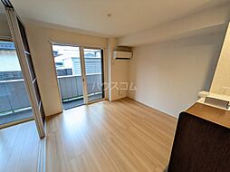 つくばエクスプレス 六町駅 徒歩3分の賃貸アパート 1階1LDKのリビング/ダイニング