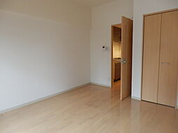 プリムヴェール 410 4階1Kのリビング/ダイニング