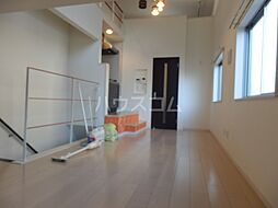 近鉄名古屋線 米野駅 徒歩5分の賃貸アパート 2階1LDKのリビング/ダイニング