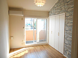 セレンディップ 3階1Kのリビング/ダイニング