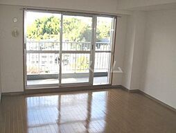 ディアパーク杉田南 107 1階3LDKのリビング/ダイニング