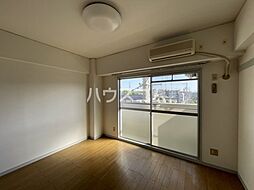 シャトーハティ 4階1Kのリビング/ダイニング