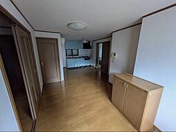 まつ葉ビル 201 2階2LDKのリビング/ダイニング