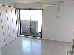 フォレスト西大路五条 2階1Kのリビング/ダイニング