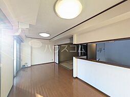 ローズガーデン前橋 402 4階3LDKのリビング/ダイニング