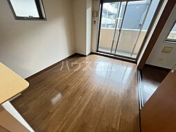 ａｒｔｉｃｌｅｓ 4階1LDKのリビング/ダイニング