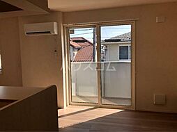 メゾン・ド・マーキュリー 102 1階1LDKのリビング/ダイニング